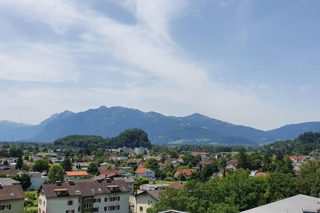 Bird'S Eye View 75 - 8Th Floor 3Br Apt. 100M2 Götzis Exteriör bild