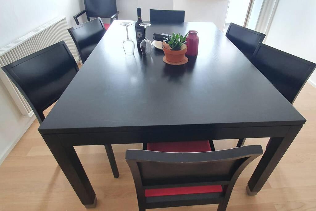 Bird'S Eye View 75 - 8Th Floor 3Br Apt. 100M2 Götzis Exteriör bild